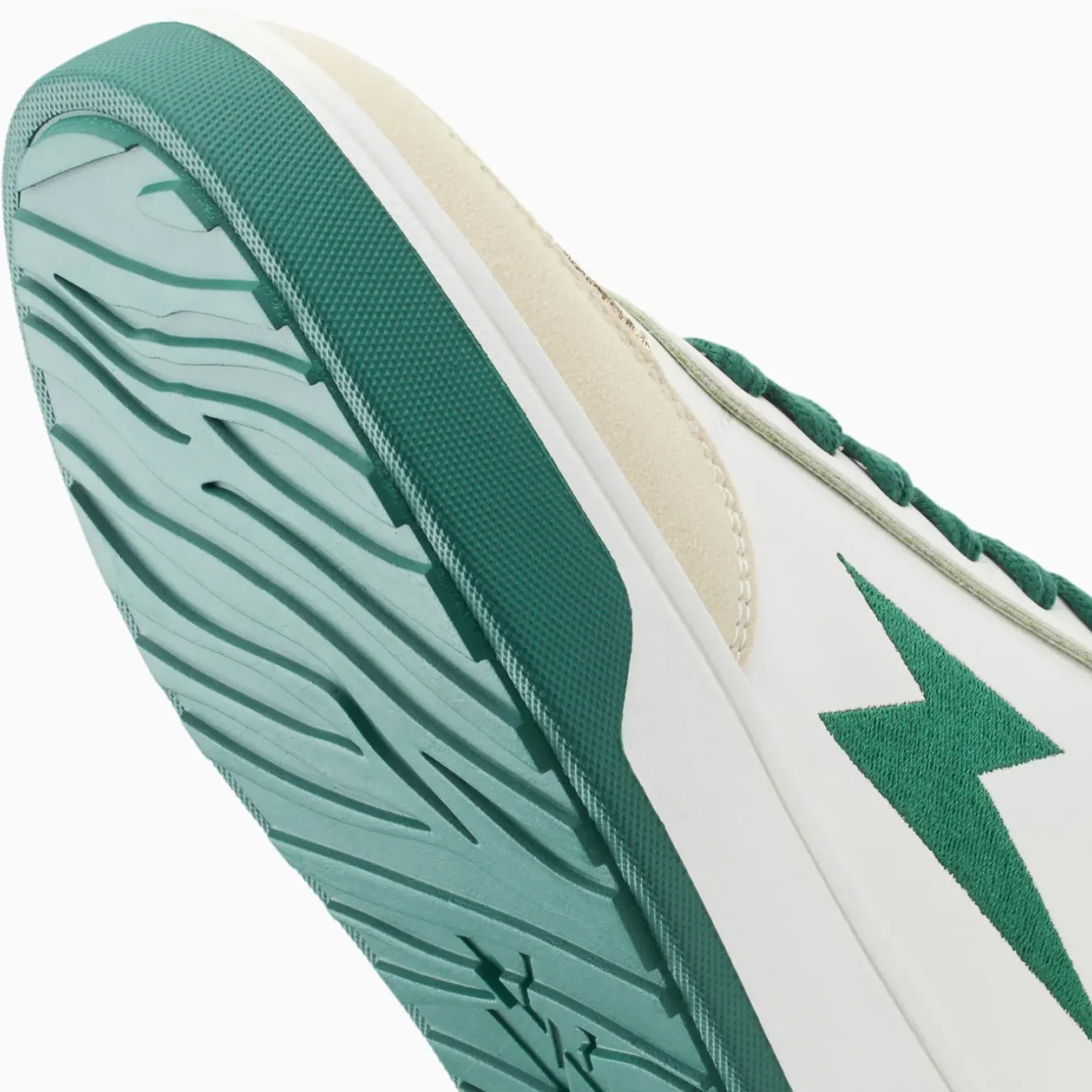Baskets éclair Amelia blanc et vert à lacets