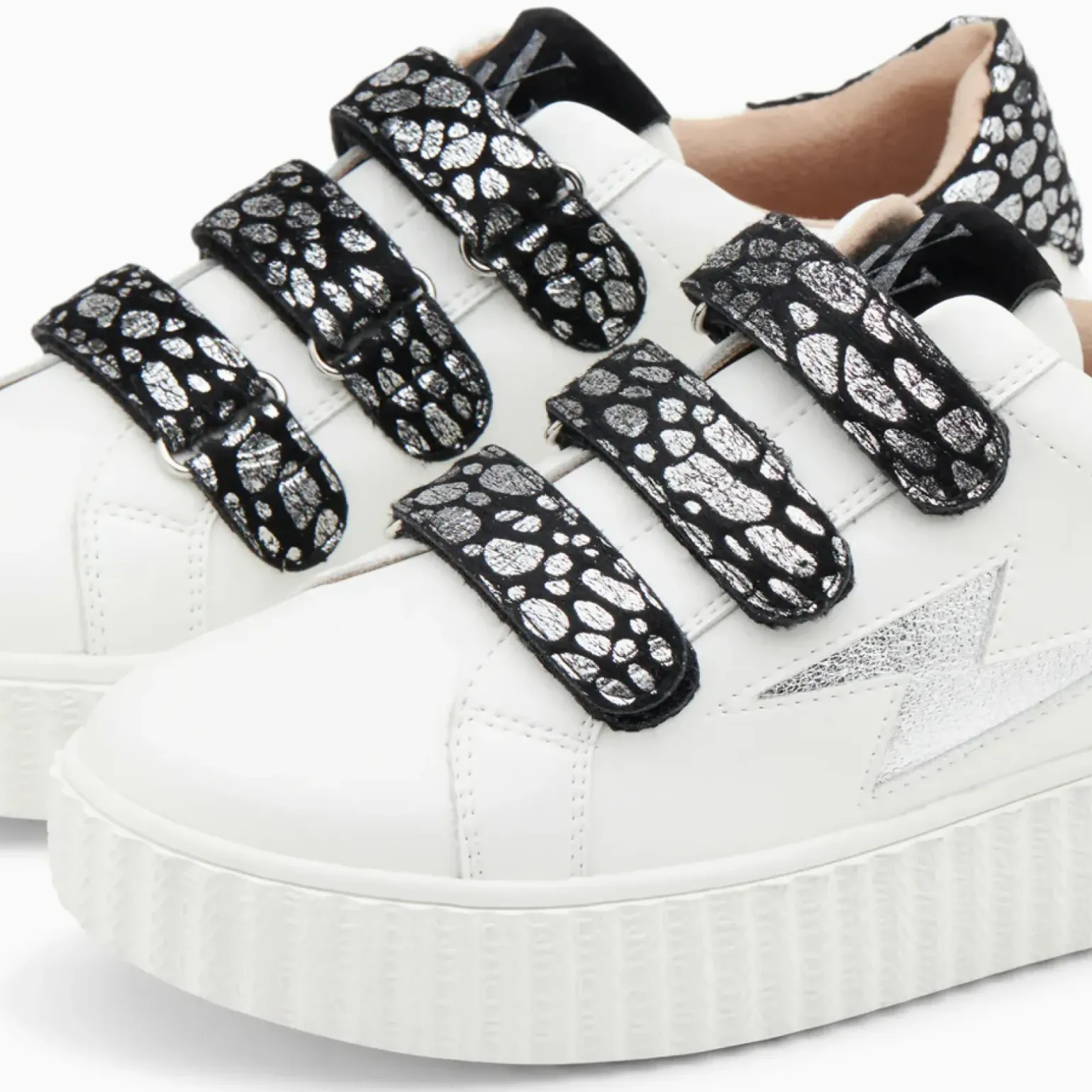 Baskets éclair Daisy blanc et argent à scratchs léopard
