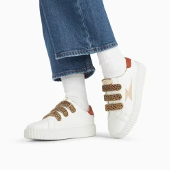 Baskets éclair Izae blanc et beige à scratchs guépard