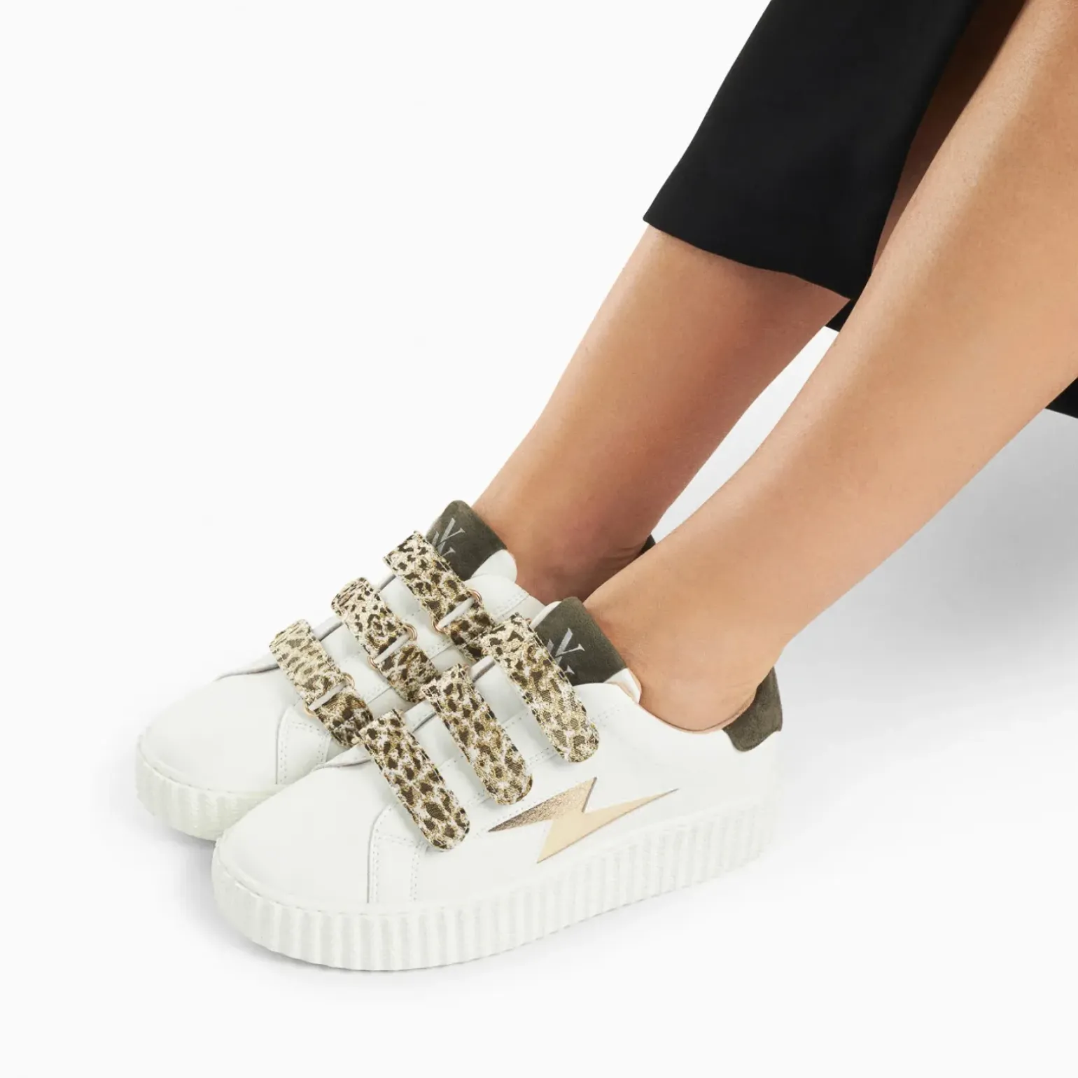 Baskets éclair Lyanna blanc et or à scratchs léopard kaki