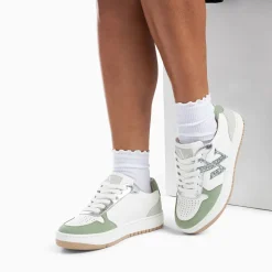 Baskets monogramme Calie blanc et vert amande