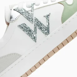 Baskets monogramme Calie blanc et vert amande