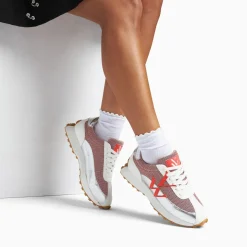 Baskets monogramme Mona rose et argent à semelle running