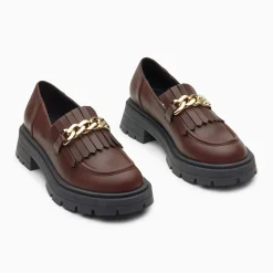 Mocassins Angèle marron à chaîne or et semelle crantée