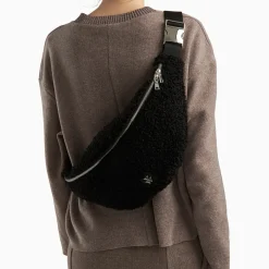 Sac banane oversize Annaelle noir en fausse fourrure