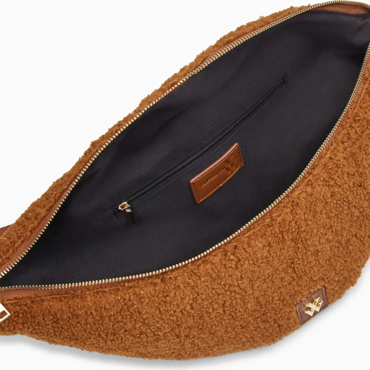 Sac banane oversize Annaelle camel en fausse fourrure