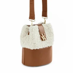 Sac seau Leslie camel en fausse fourrure