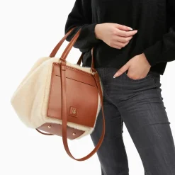 Sac week-end Kenza beige et camel en fausse fourrure