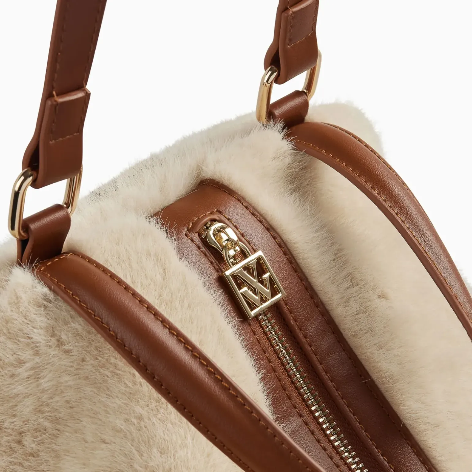 Sac week-end Kenza beige et camel en fausse fourrure