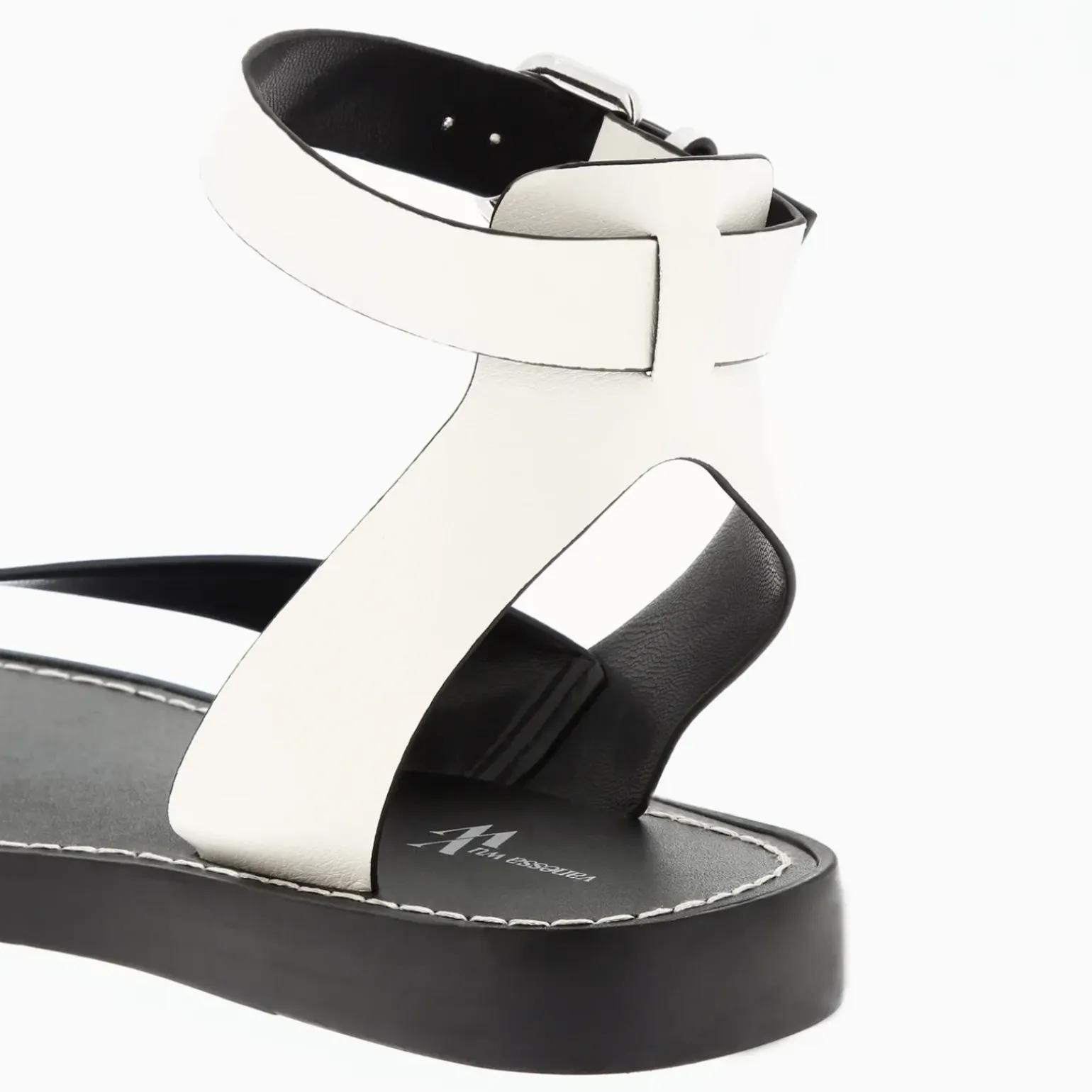 Sandales Amanda ivoire minimalistes à passe-pouce