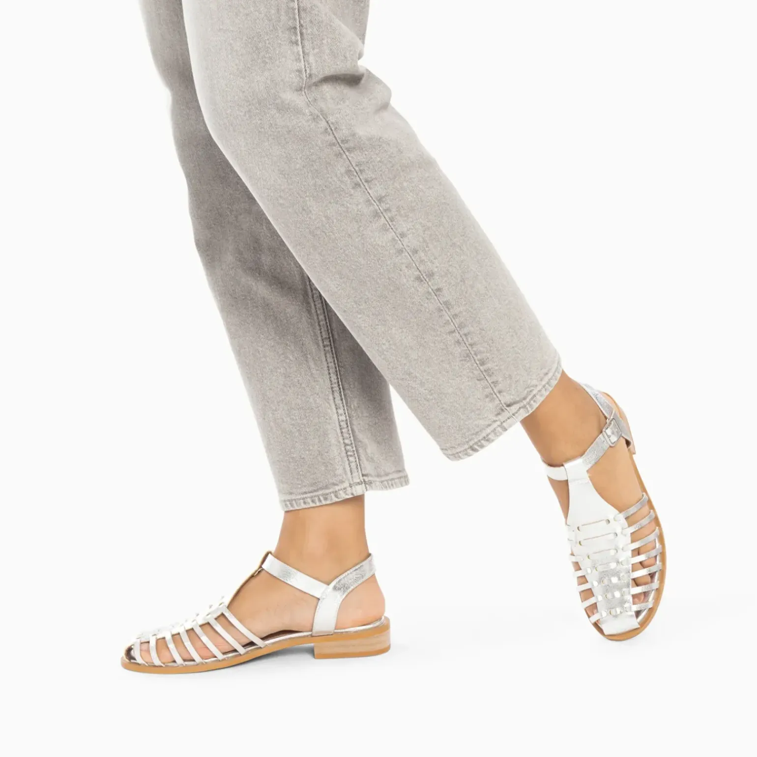 Sandales plates Anne style pêcheur à fines brides argent